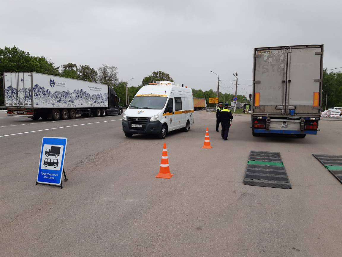 На территории Воронежской области функционируют крупные центры притяжения  грузопотоков, расположенные вдоль автомобильной дороги федерального  значения М-4 «Дон» - Ространснадзор