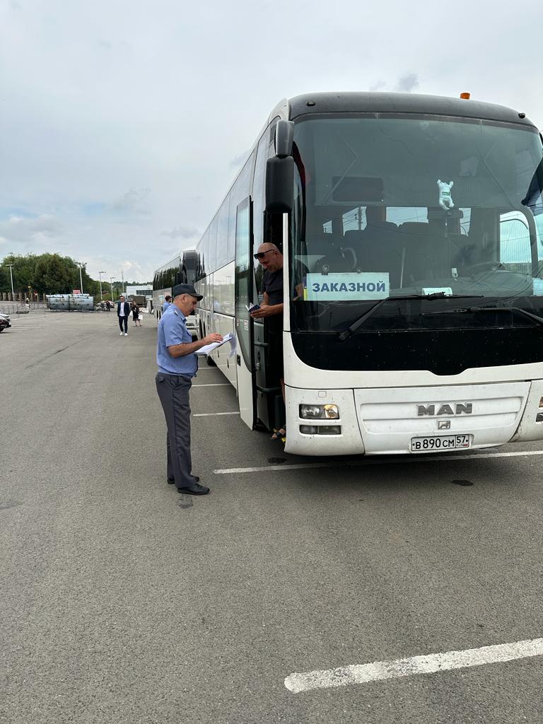 Территориальным отделом автотранспортного и автодорожного надзора по  Орловской области Юго-Западного МУГАДН ЦФО проведены контрольно-надзорные  мероприятия в ходе постоянного рейда - Ространснадзор