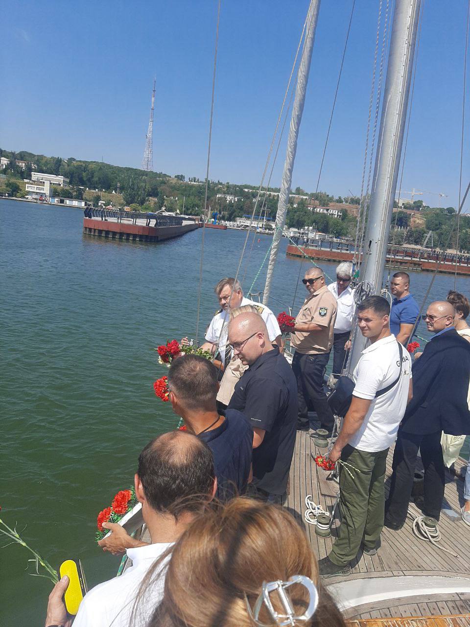 Представители Ространснадзора приняли участие в мероприятиях, посвящённых Дню памяти погибших моряков атомной подводной лодки «Курск»