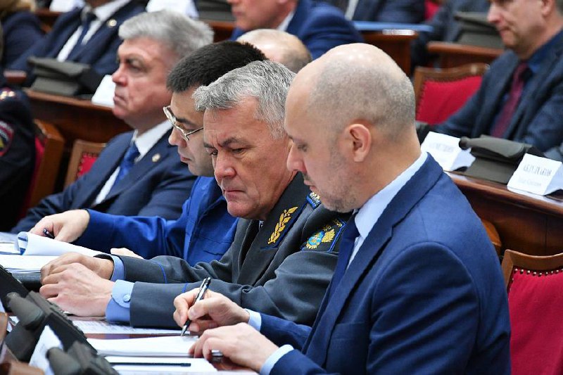Сергей Игонин принял участие в заседании антитеррористической комиссии