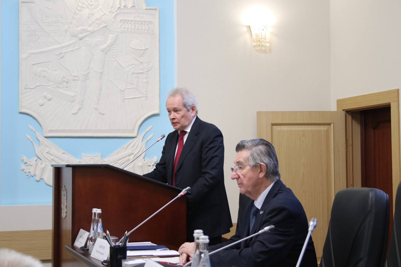 Глава Ространснадзора Виктор Басаргин выступил на Общем отчетном собрании членов Союза транспортников России