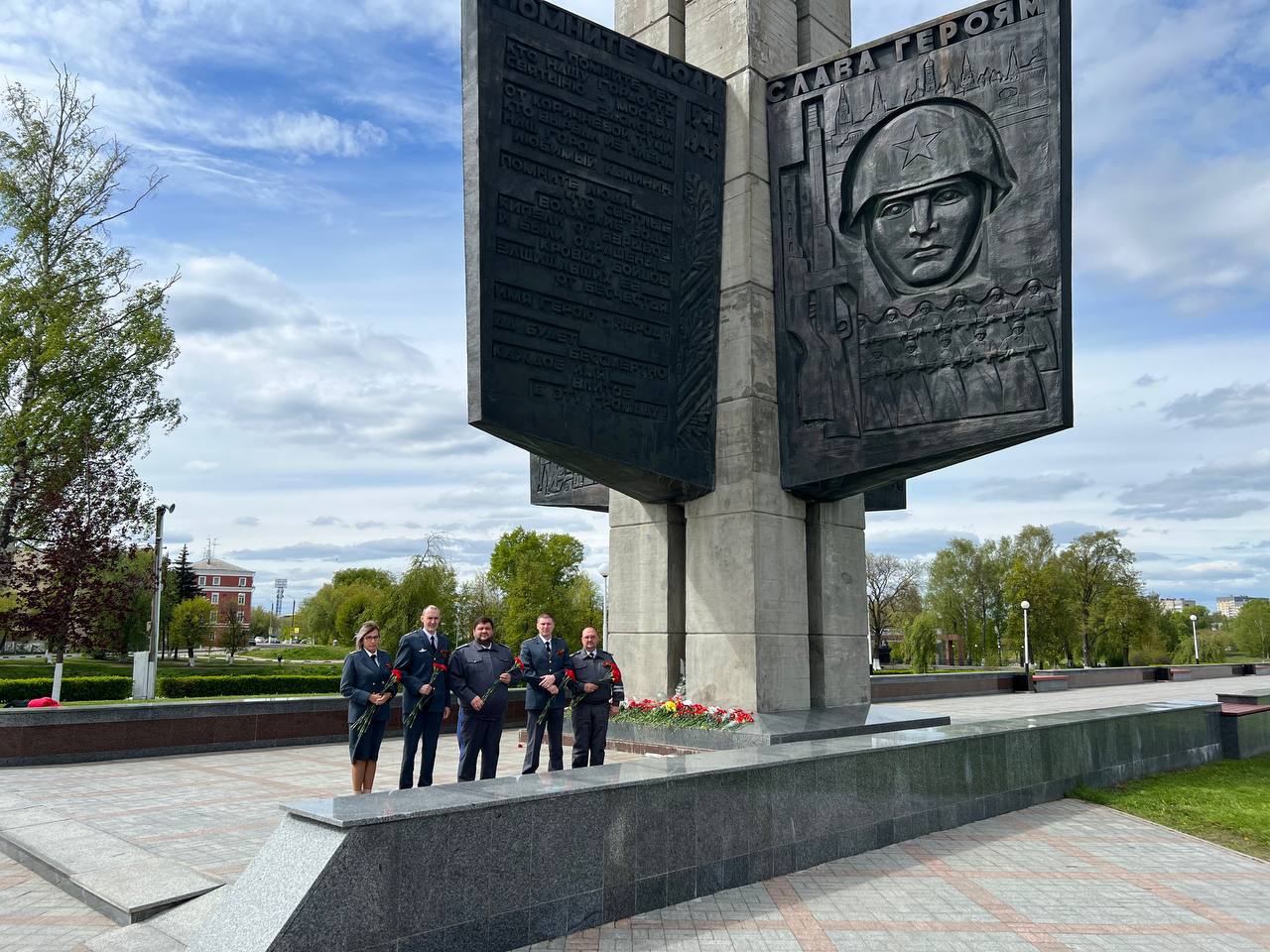 Начальник МТУ Ространснадзора по ЦФО Сергей Ромазанов принял участие в мероприятиях, посвященных 79 годовщине Победы в Великой Отечественной войне