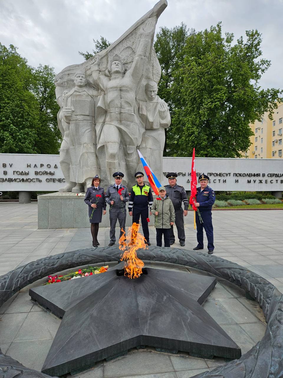 К участию в мероприятиях, посвященных 79-й годовщине Победы в Великой Отечественной войне, присоединились сотрудники территориальных отделов автодорожного надзора по Рязанской и Владимирской областям