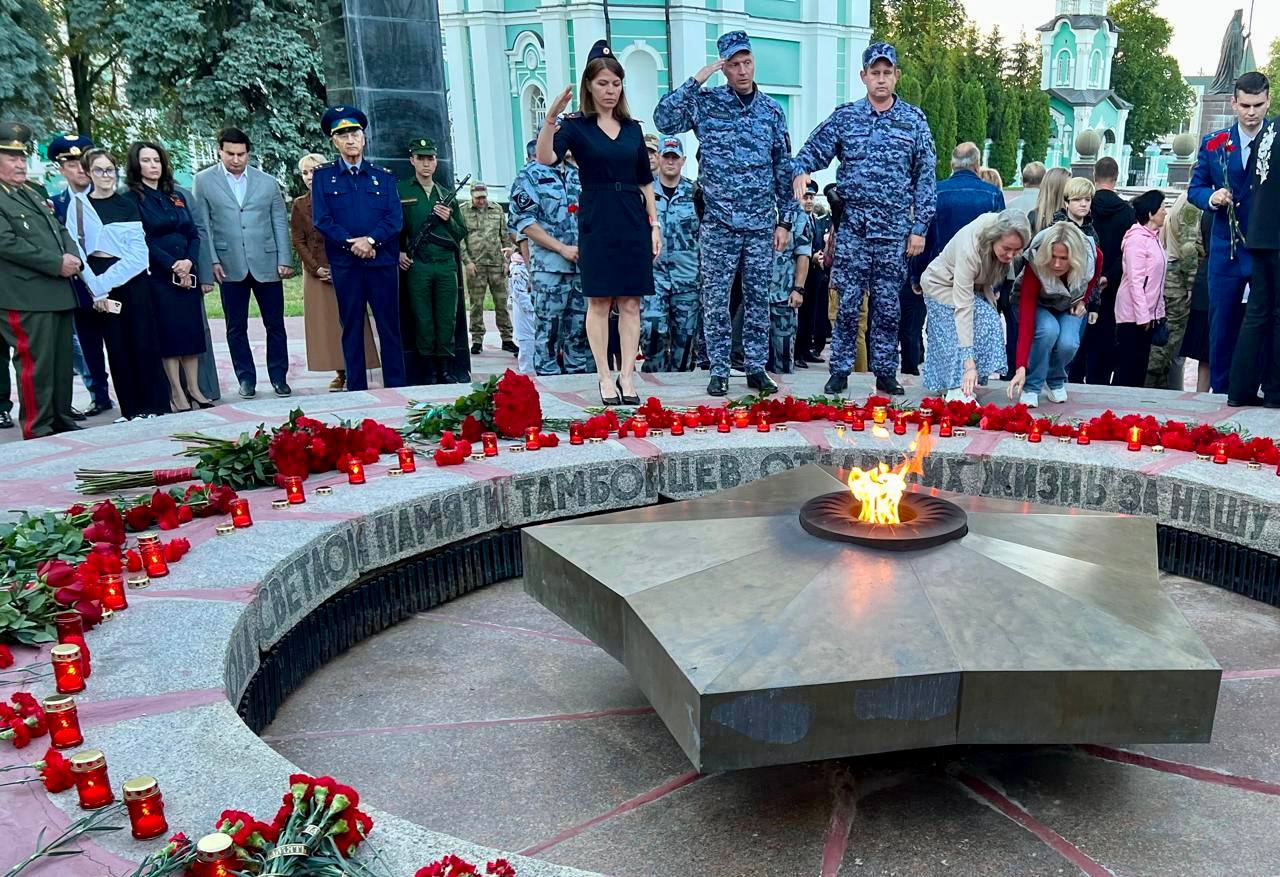 22 июня в память о погибших в Великой Отечественной войне в Тамбове зажглись «Свечи памяти»