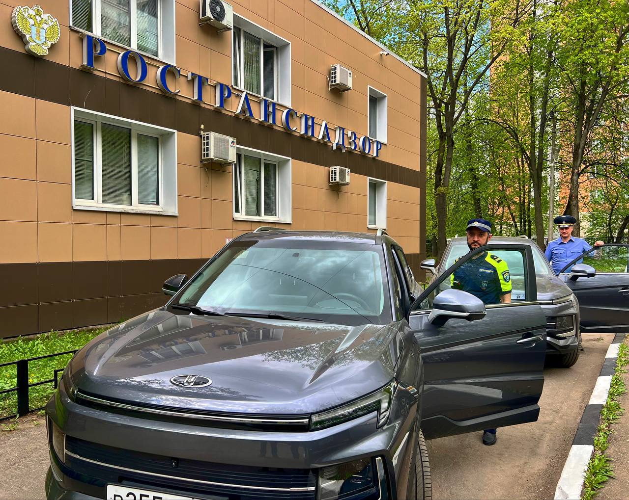 Современные транспортные средства для инспекторского состава