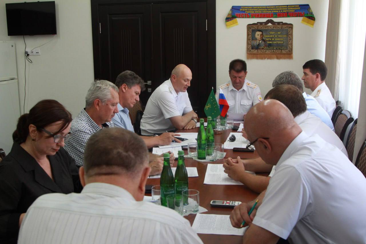 Рабочая встреча по вопросам ограничения движения тяжеловесных ТС в летний период на территории Республики Адыгея