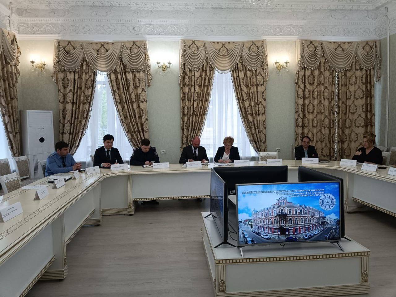 Заседание Астраханского областного центра общественных процедур «Бизнес против коррупции»