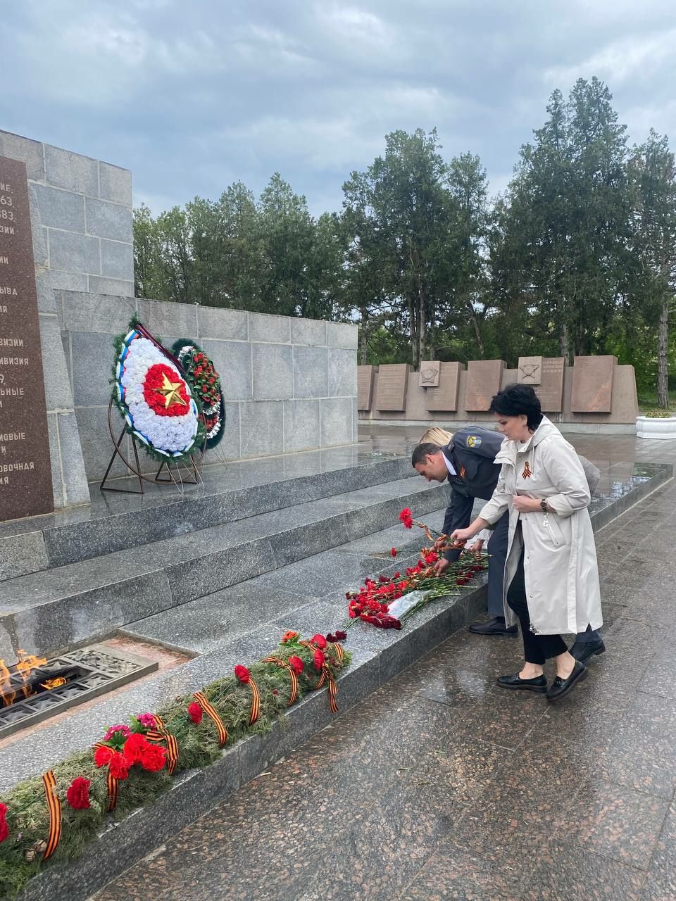 Почтили память воинов-освободителей на Сапун-горе вблизи Города Героя - Севастополя